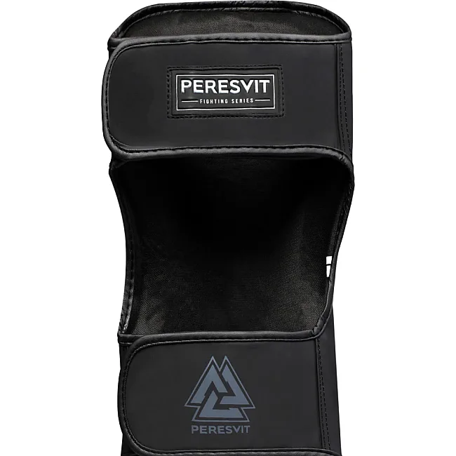 Захисні щитки для ніг PERESVIT Flame Black Grey