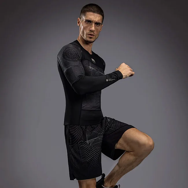Рашгард VENUM G-Fit Air Mens Deep Black Desert Sand