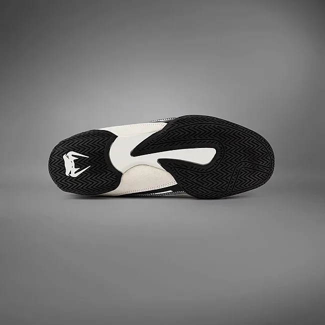 Боксерки для бокса VENUM Elite White Black