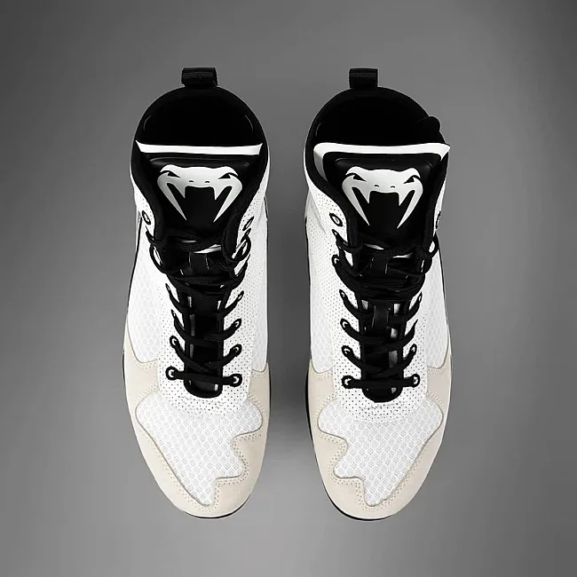 Боксерки для бокса VENUM Elite White Black