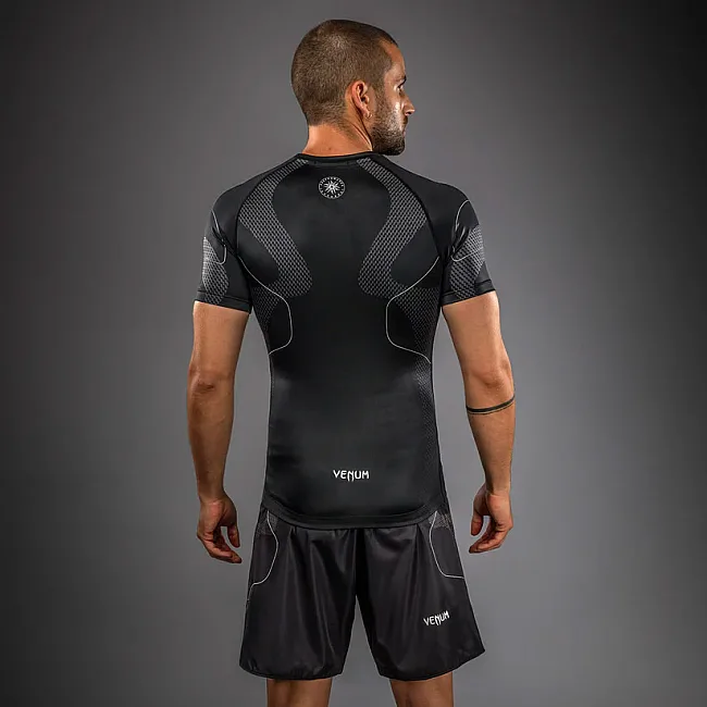 Рашгард VENUM Nexus Short Sleeve Black Silver