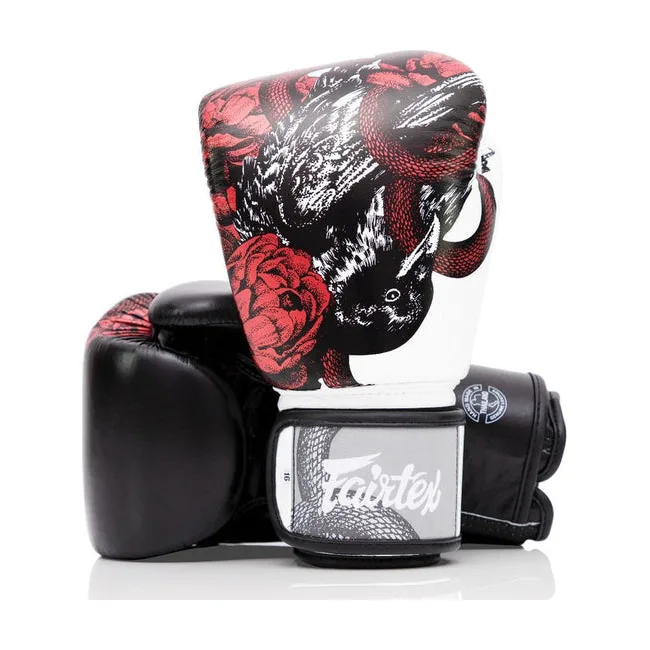 Рукавички боксу FAIRTEX BGV24 The Beauty of Survival Limited Edition Wooden Box