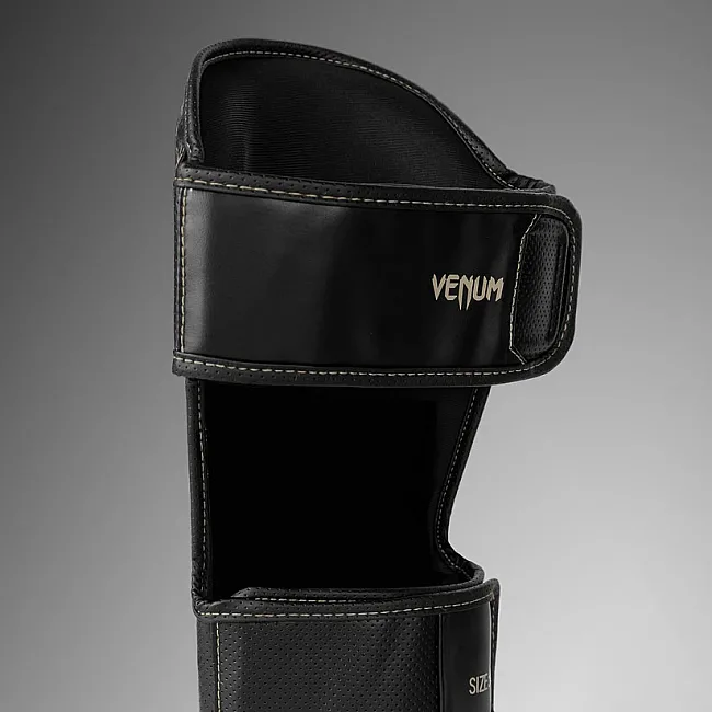 Захисні щитки для ніг VENUM Impact Evo Scales Black