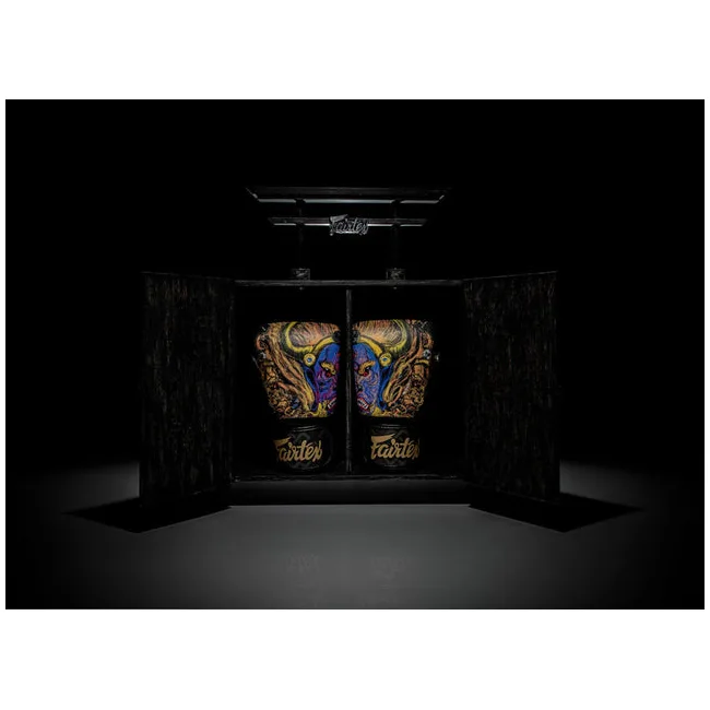 Перчатки для бокса FAIRTEX BGV Premium Limited Edition Yamantaka Wooden Box