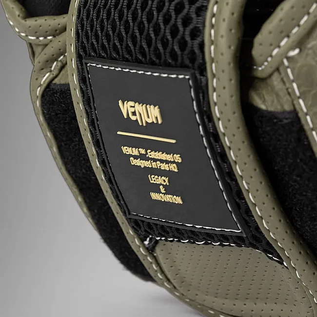 Боксерский шлем VENUM Impact Evo Scales Army Green