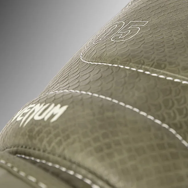 Перчатки для бокса VENUM Impact Evo Scales Army Green