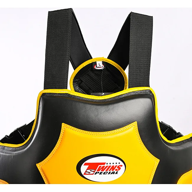 Боксерский жилет TWINS BOPL5 Black Yellow