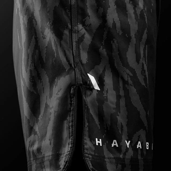 Шорти MMA HAYABUSA Men's Apex Mid-Thigh Carbon Black