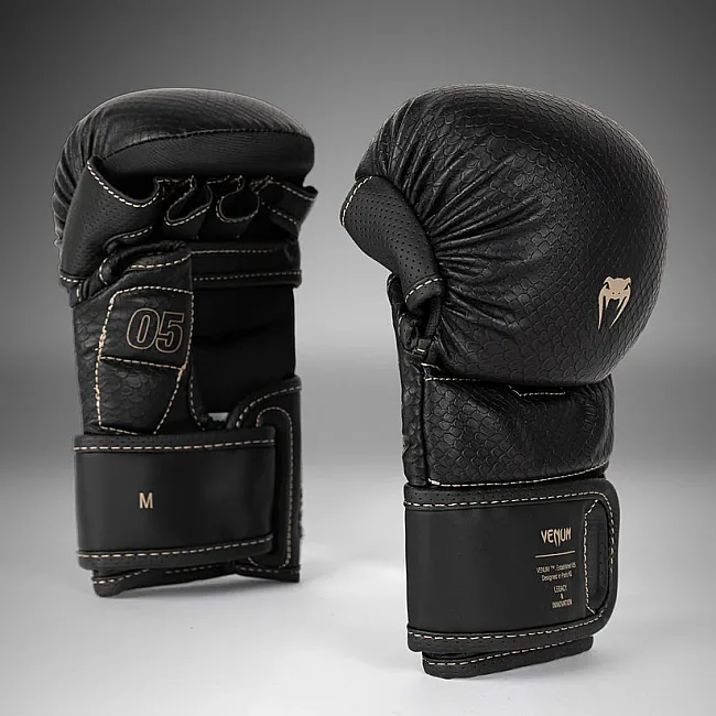 Рукавички ММА VENUM Impact Evo Scales MMA Black
