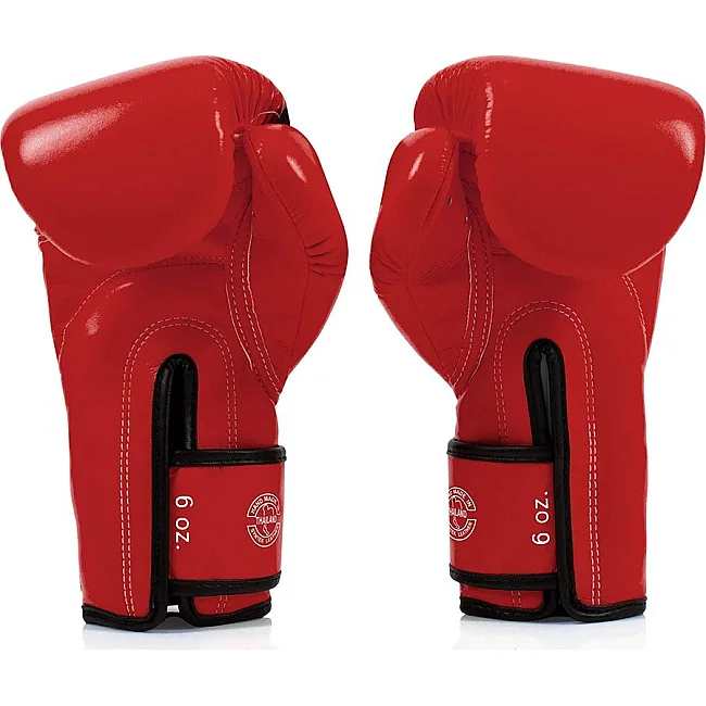 Боксерские перчатки Fairtex BGV14 Red (бинты в комплекте)