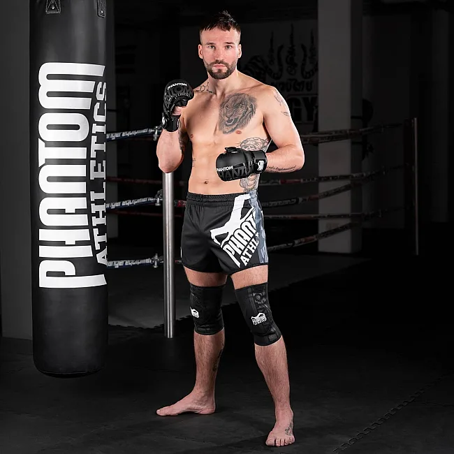 Наколінники спортивні PHANTOM Grappling Black (пара)