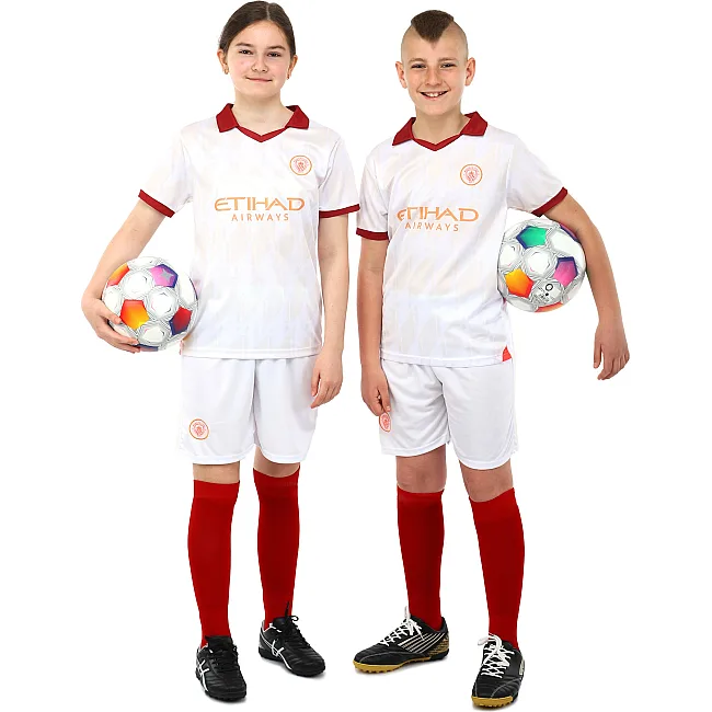 Футбольная форма детская с символикой клуба
 MANCHESTER CITY гостевая 2024 SP-SPORT
 CO-6338 20-28
-бордовый