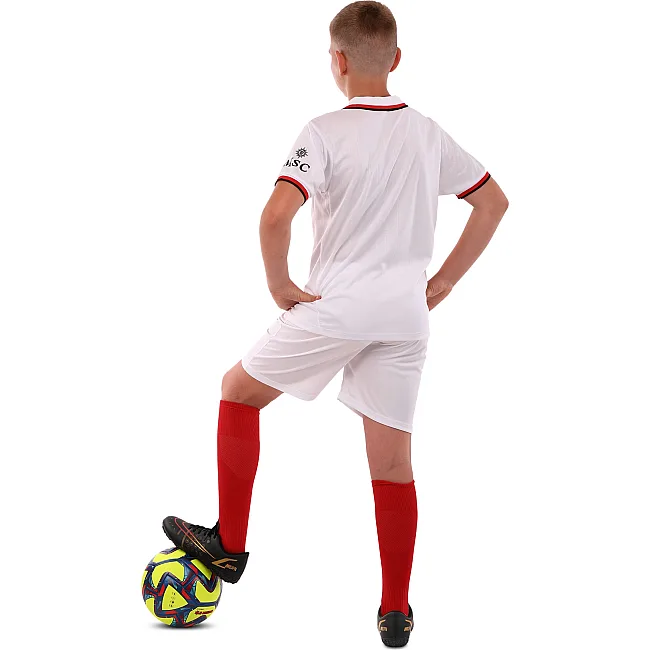 Футбольна форма дитяча із символікою клубу
 AC MILAN гостьова 2025 SP-SPORT

 CO-4745 20-28 (Білий)