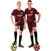 Футбольна форма дитяча із символікою клубу
 MANCHESTER CITY резервна 2025 SP-SPORT

 CO-4718 20-28 (Бордовий)