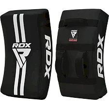 Маківара RDX T1 Curved Kick Shield with Nylon Handles Black