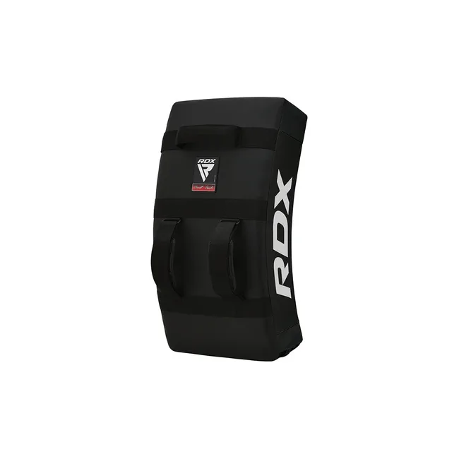 Макивара RDX T1 Curved Kick Shield with Nylon Handles Black