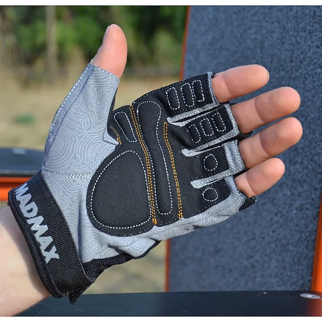 Перчатки для фитнеса MADMAX MFG-871 Damasteel Grey/Black