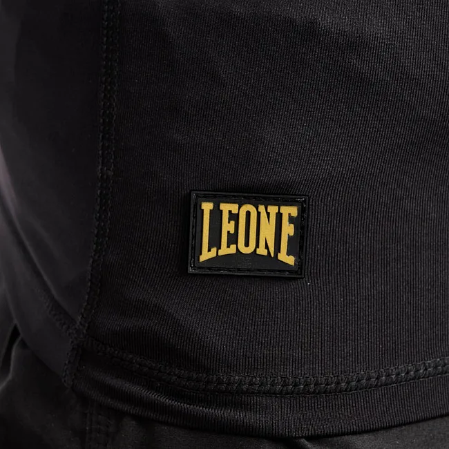 Рашгард LEONE Flag Black M