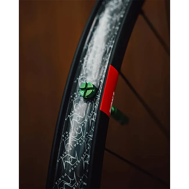 Ниппели Peaty's x Chris King Tubeless Valves, 42mm, Bourbon