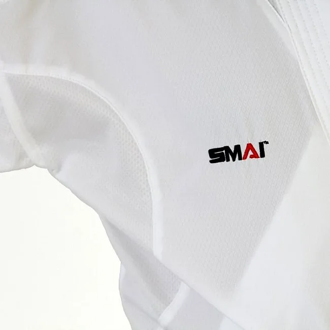 Кимоно для карате Smai Jin Kumite Gi с лицензией WKF (белые полосы на плечах)