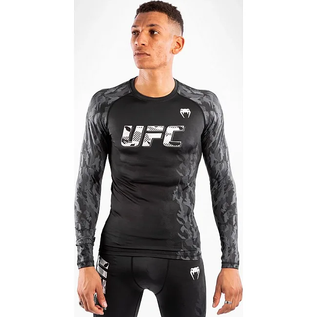 Рашгард VENUM Official UFC Fight Week Black