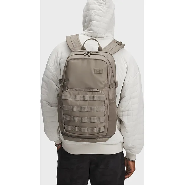 Рюкзак UNDER ARMOUR Triumph Sport Backpack 21L бежевый 29х48х18 см
