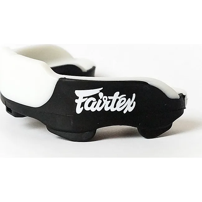 Капа для бокса Fairtex MG3 взрослая (возраст 11+) Black
