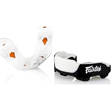 Капа для бокса Fairtex MG3 взрослая (возраст 11+) Black