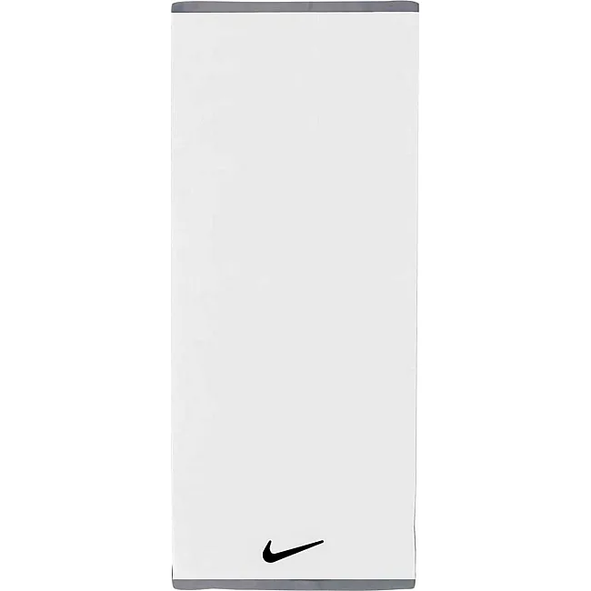 Полотенце Nike FUNDAMENTAL TOWEL MEDIUM NP белый 35 х 80 см