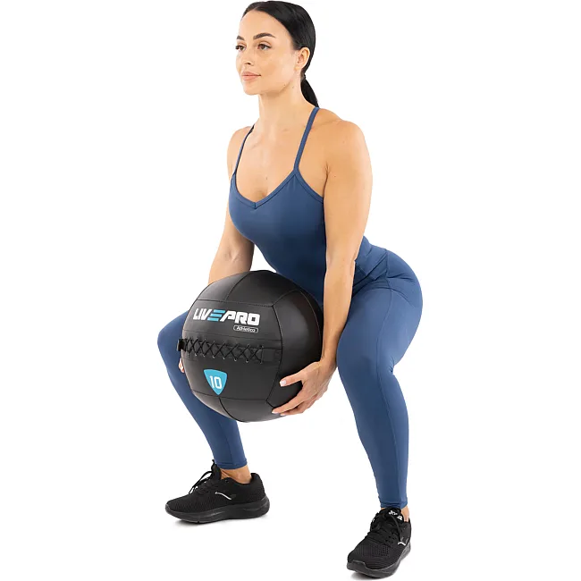 Мяч набивной медицинский для кроссфита WALL BALL LiveUp LP8103-10 10кг