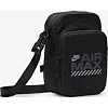 Сумка из-под плеча Nike NK HERITGE CRSSBDY-AIRMAX FA24 4L черный 15 x 23 x 8 см