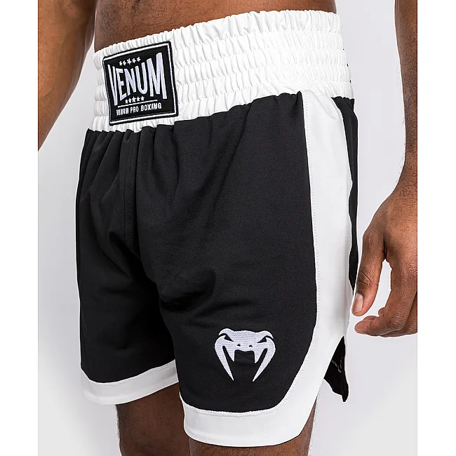 Боксерские шорты VENUM Classic Black White