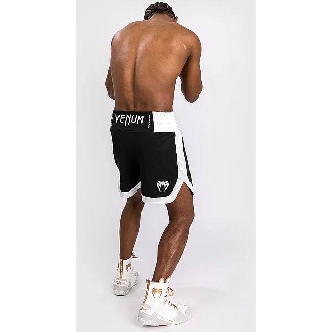 Боксерские шорты VENUM Classic Black White