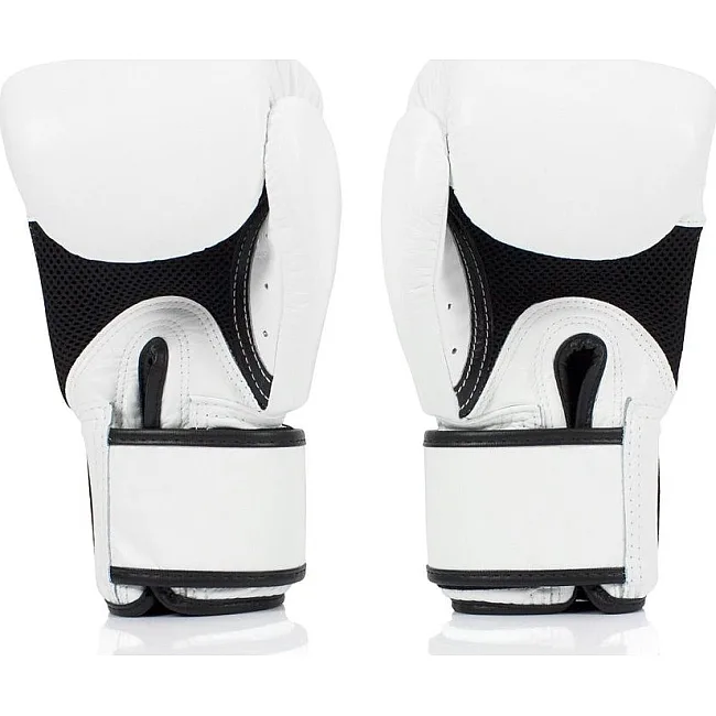 Боксерские перчатки Fairtex BGV1 White (бинты в комплекте)