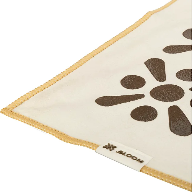 Полотенце-коврик для йоги
 нескользящий  BLOOM YOGA TOWEL LB7091 BEGONIA (Коричневый)