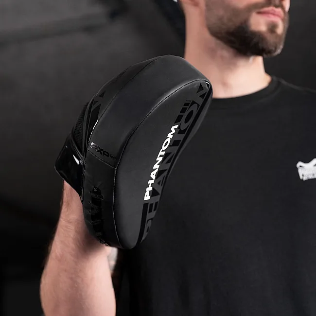 Лапы для бокса PHANTOM APEX Black