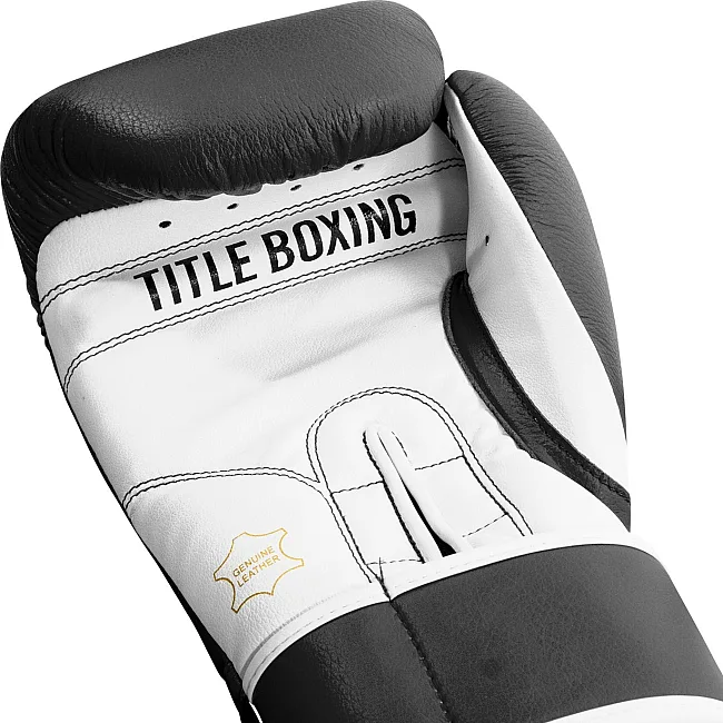 Боксерские перчатки TITLE Boxing Pro Style Leather Gloves 3.0 Black/White (бинты 4м. в комплекте)