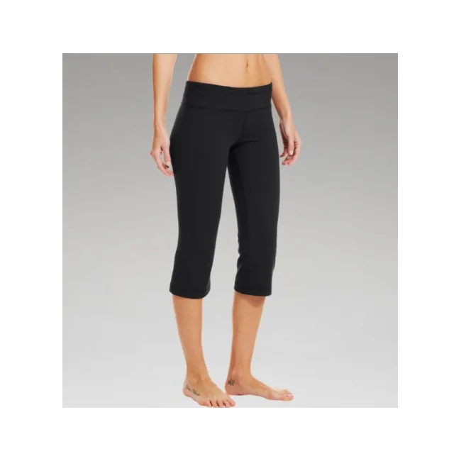 Жіночі спортивні капрі Under Armour StudioLux Fitted Flare Black