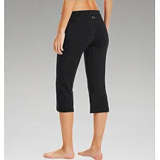 Жіночі спортивні капрі Under Armour StudioLux Fitted Flare Black