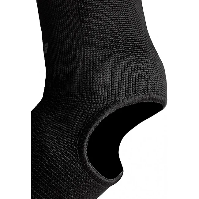 Защита голеностопа VNK Black
