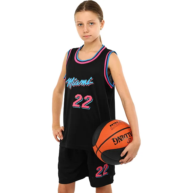 Детская баскетбольная форма
 NBA клуб Miami 22 BA-3769 (Черный-фуксия)