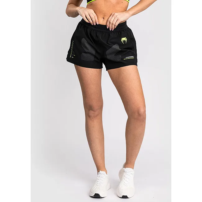 Женские спортивные шорты VENUM Training Camp 4.0 - Black/Neon Green