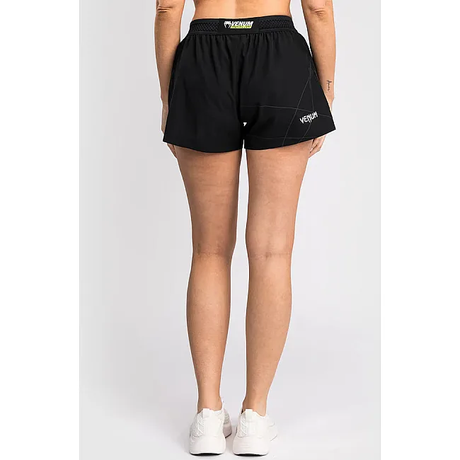Женские спортивные шорты VENUM Training Camp 4.0 - Black/Neon Green