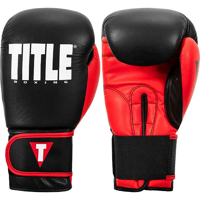 Боксерские перчатки TITLE Boxing Dynamic Strike Black/Red (бинты 4м. в комплекте)