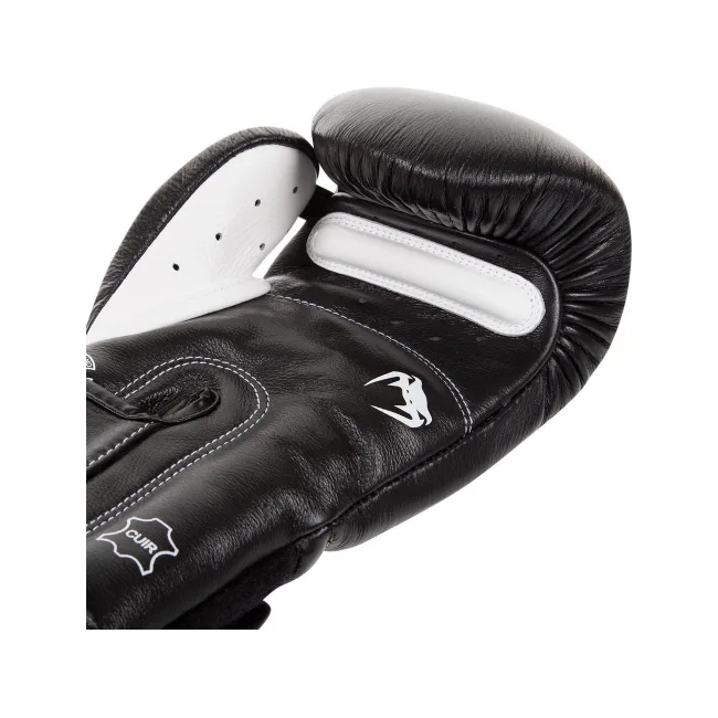 Перчатки для бокса VENUM Giant 3.0 Black
