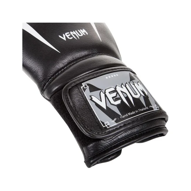 Перчатки для бокса VENUM Giant 3.0 Black