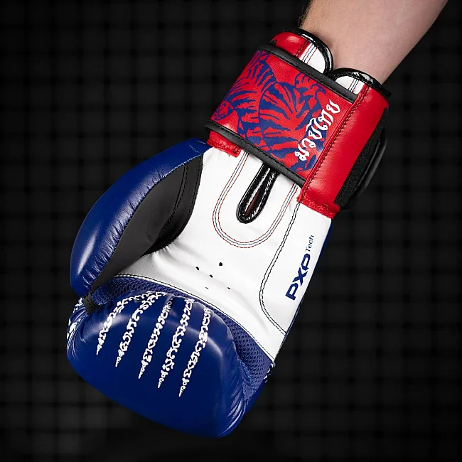 Боксерские перчатки Phantom Muay Thai Blue (капа в подарок)