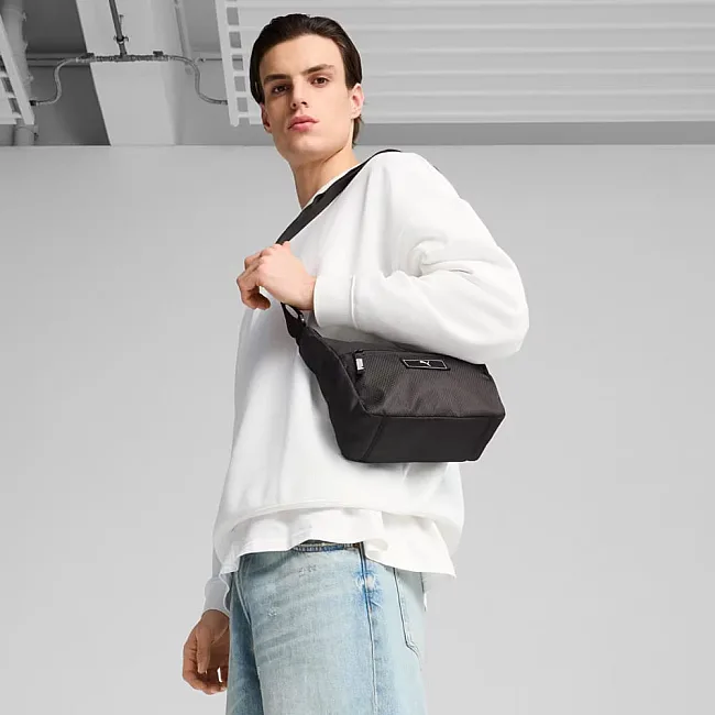 Сумка Puma DECK Crossbody Bag 10L черный 23х18х10 см