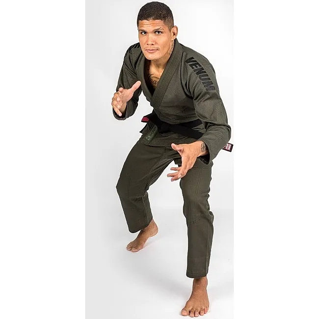 Кимоно для джиу джитсу VENUM Contender 2.0 BJJ Gi Khaki