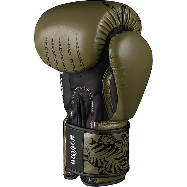 Боксерские перчатки Phantom Muay Thai Army (Бинты 4м. в подарок)